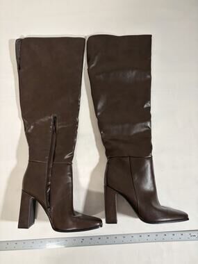 Monrow Brown Knee-High Side Zip Boots Faux Leather US 10
